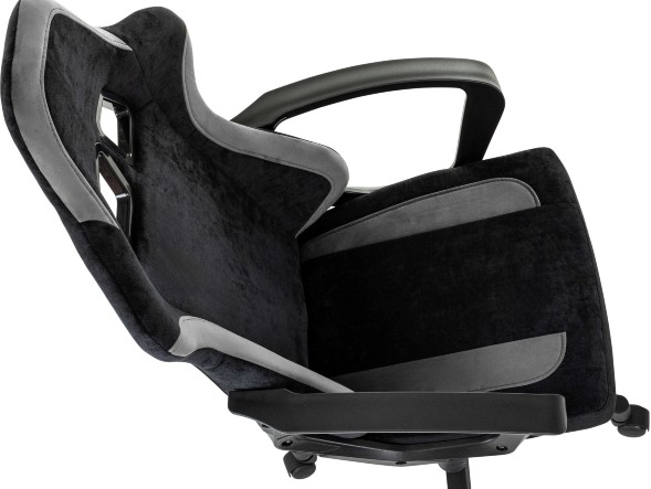 Кресло игровое Knight Optimum